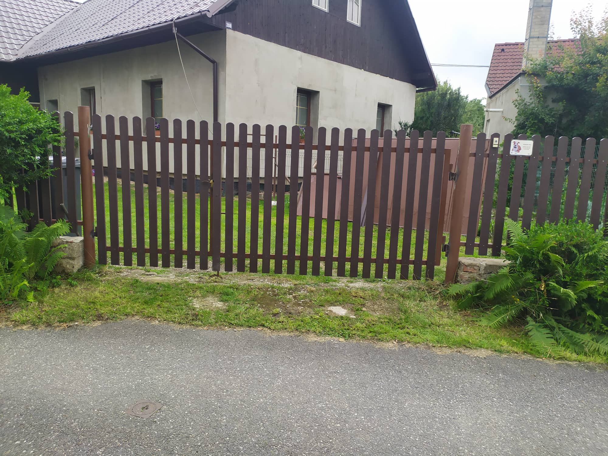 Zahradní brána