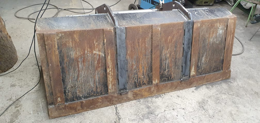 Předělávání úchytu žlíce na držák