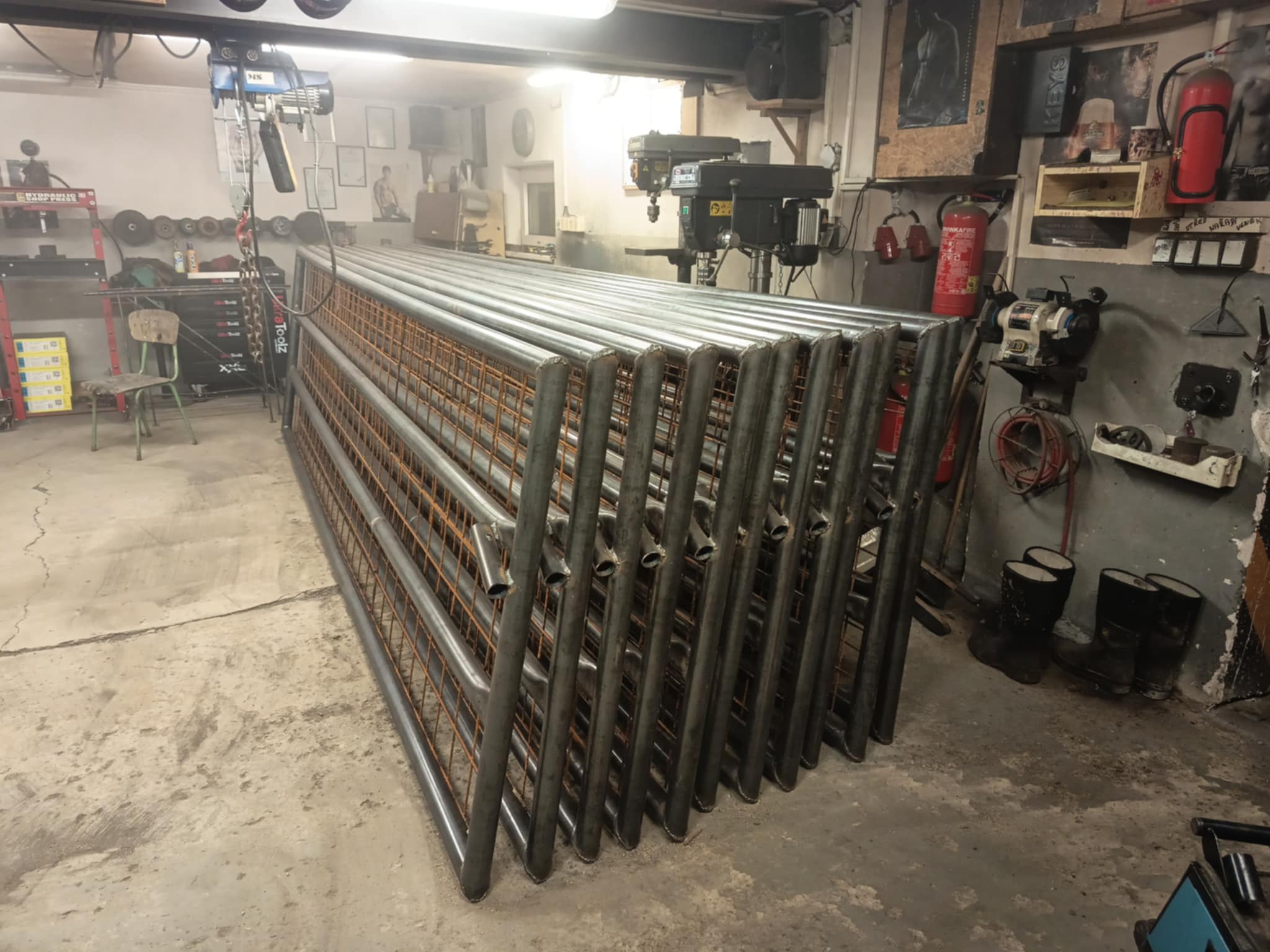 ZÁBRANY PRO SKOT DO ZIMNÍHO STANOVIŠTĚ