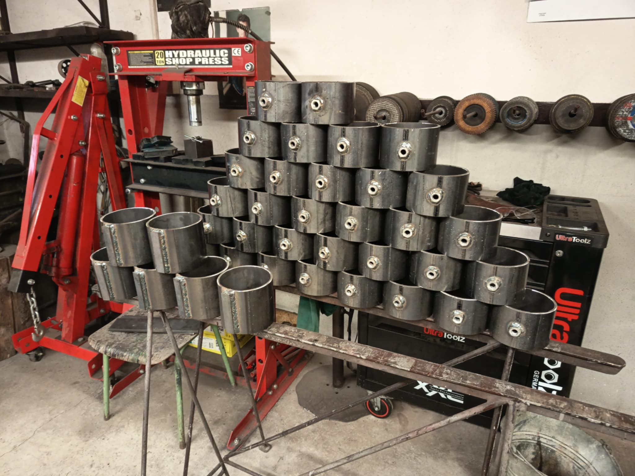 ZÁBRANY PRO SKOT DO ZIMNÍHO STANOVIŠTĚ