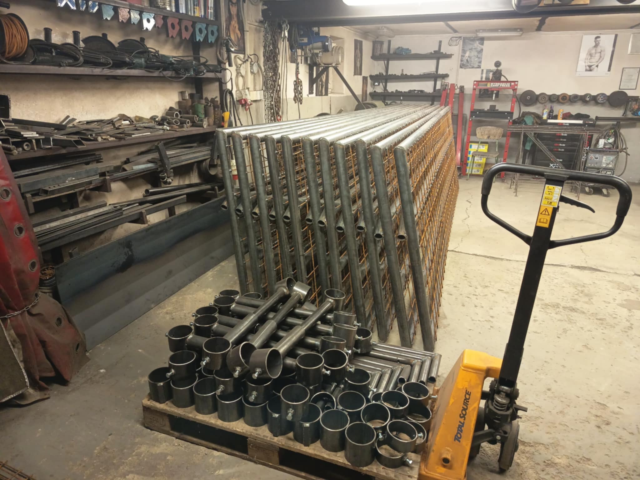 ZÁBRANY PRO SKOT DO ZIMNÍHO STANOVIŠTĚ