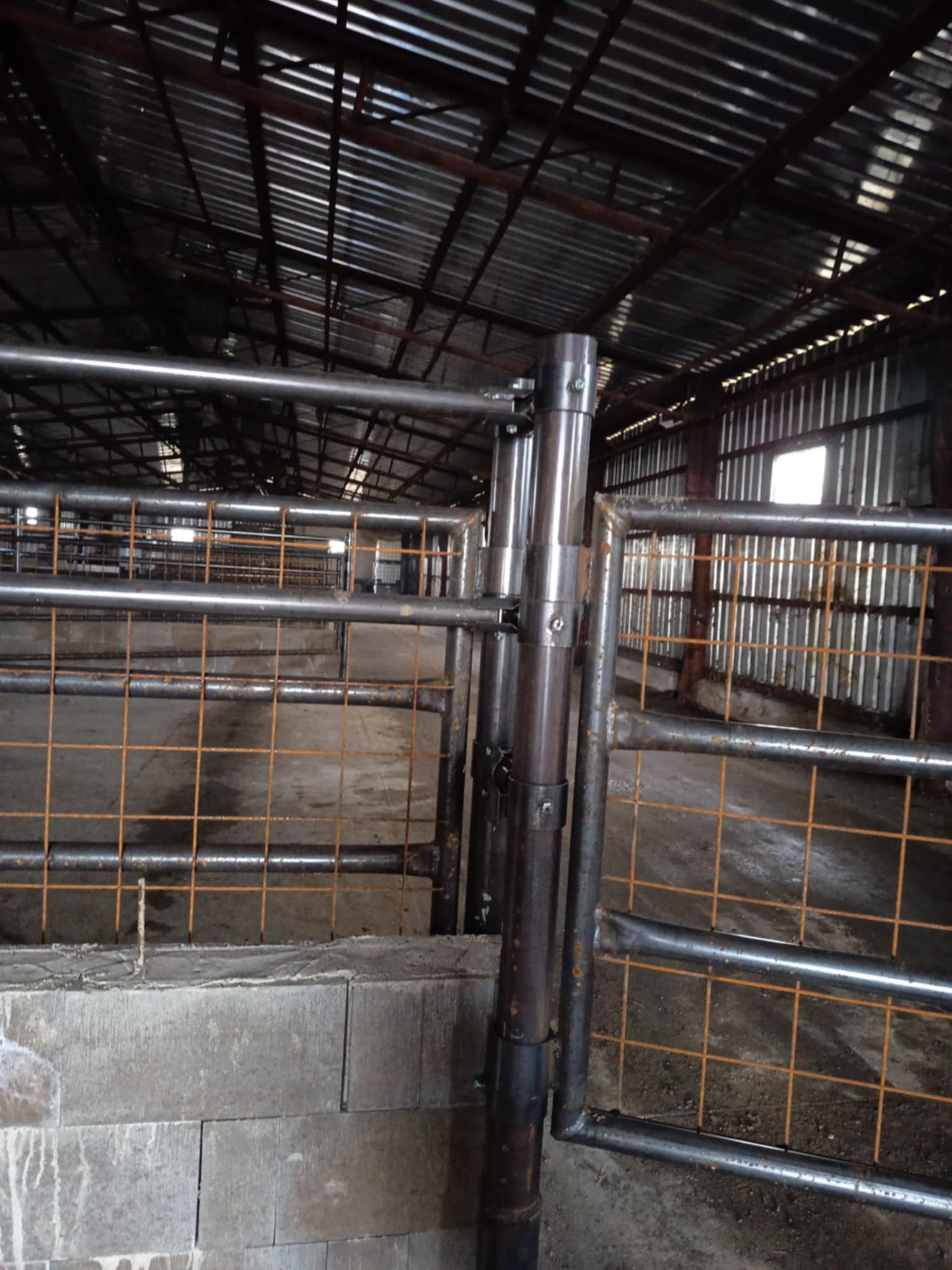 ZÁBRANY PRO SKOT DO ZIMNÍHO STANOVIŠTĚ